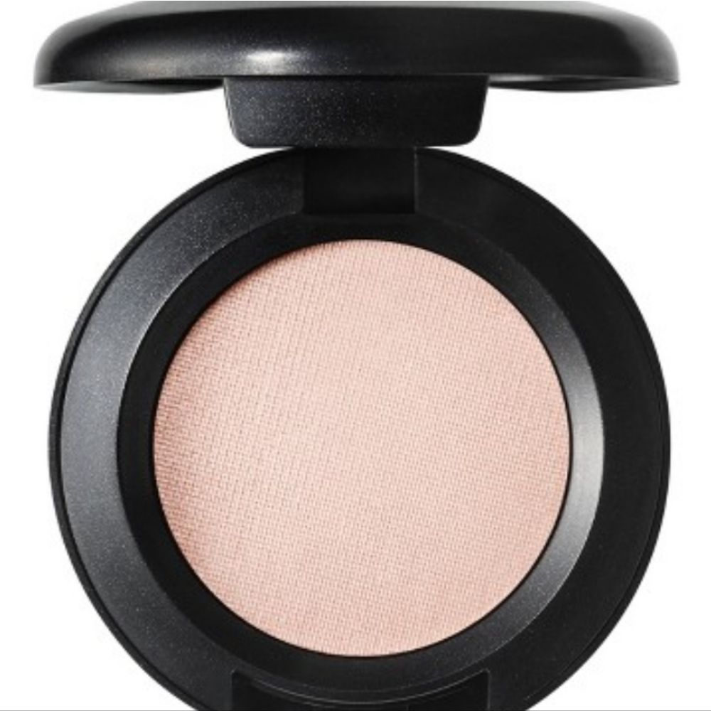Mac Cosmetics Satin Eyeshadow - Picture 2 of 8